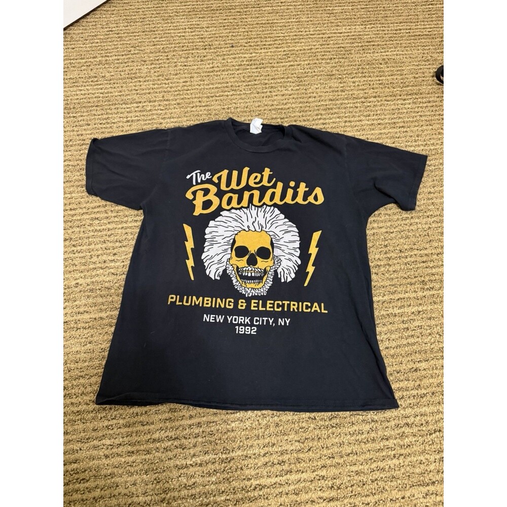 The Wet Bandits T Shirt Unisex Size Large Black Skull Lightning Home Alone